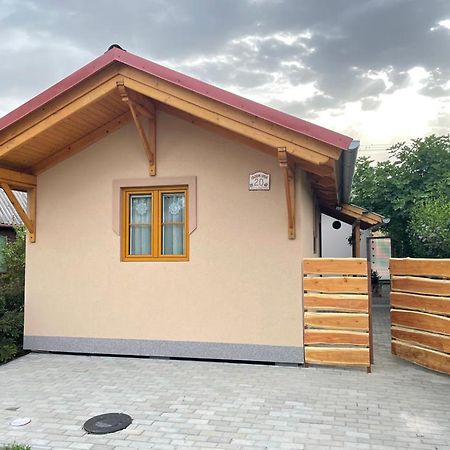 Ibolya Apartman Apartment Csisztapuszta Luaran gambar