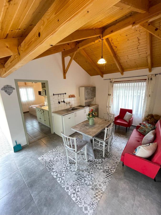 Ibolya Apartman Csisztapuszta Luaran gambar