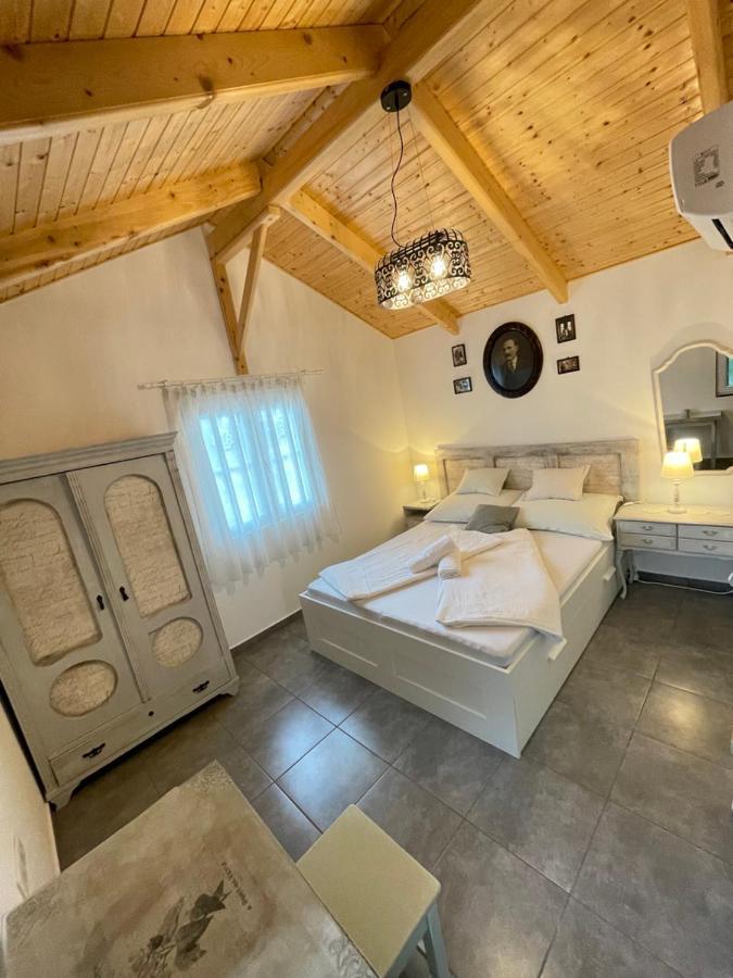 Ibolya Apartman Csisztapuszta Luaran gambar